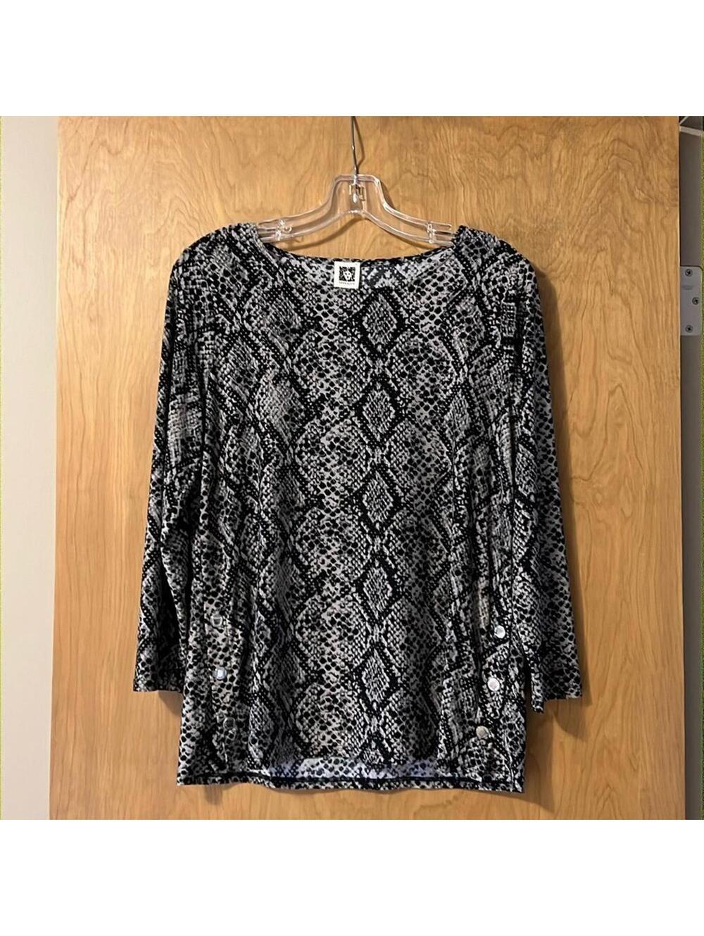 Anne Klein Black Gray Blouse Women's Medium Decorative Side Buttons Career‎ Top